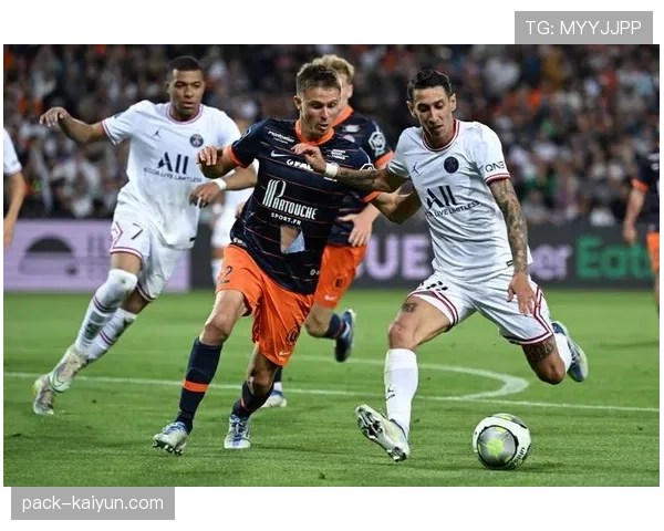 前法甲球员涉嫌操纵比赛案开庭，检方出示多项通讯记录证据